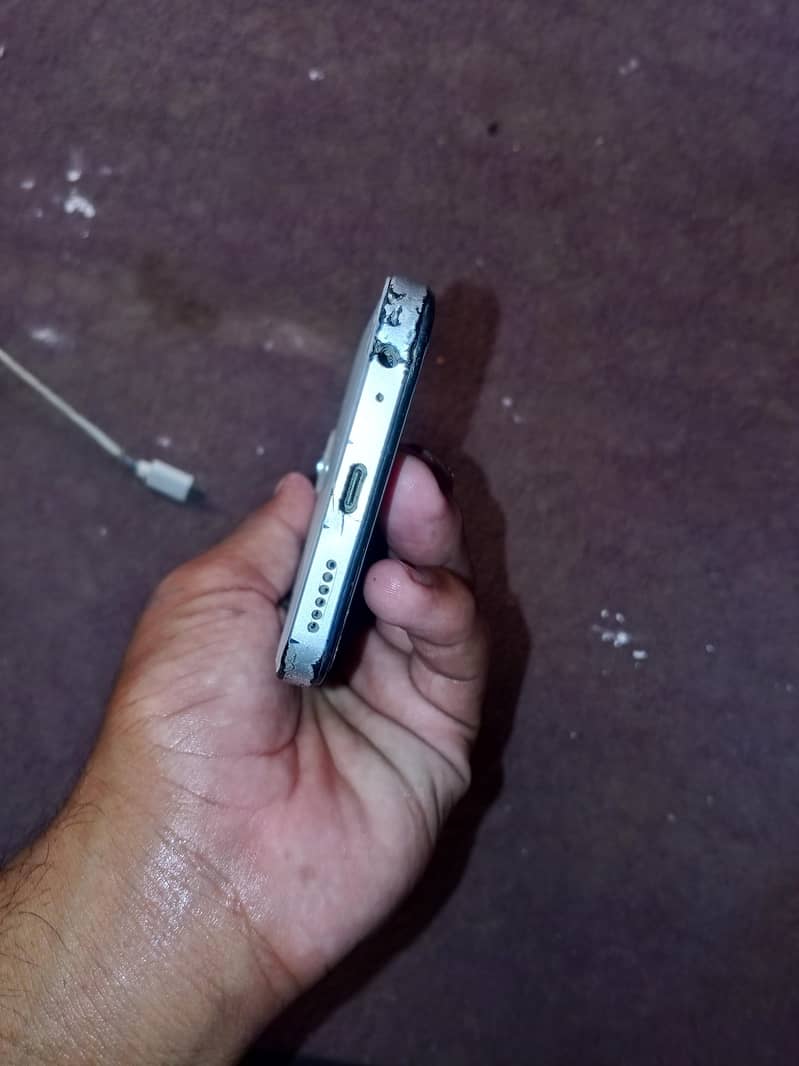 Tecno Spark Go 1