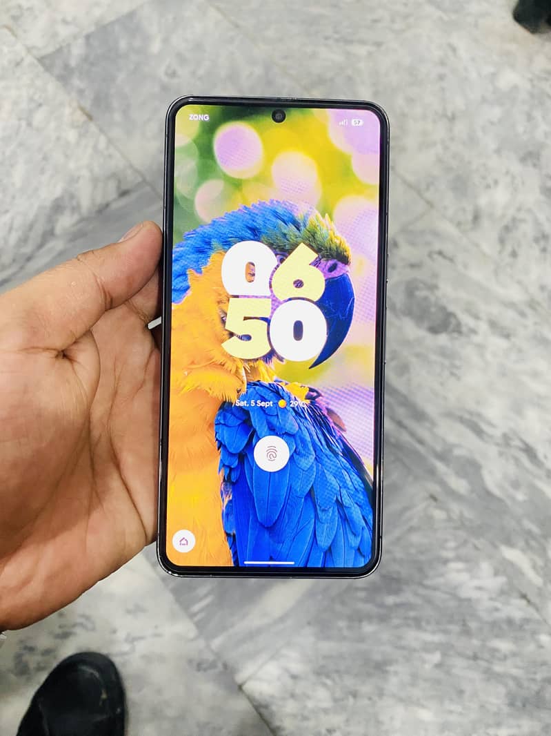 Google Pixel 8 Pro 9
