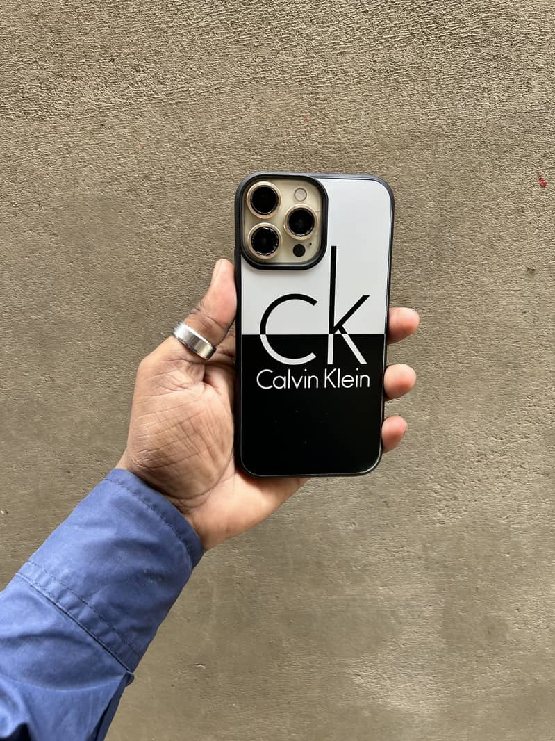Apple iPhone XR 0