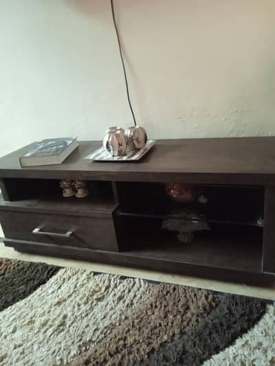Tv unit almost new