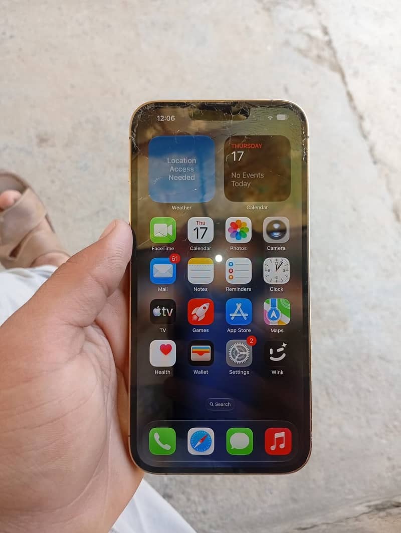 Apple iPhone 13 Pro Max 2