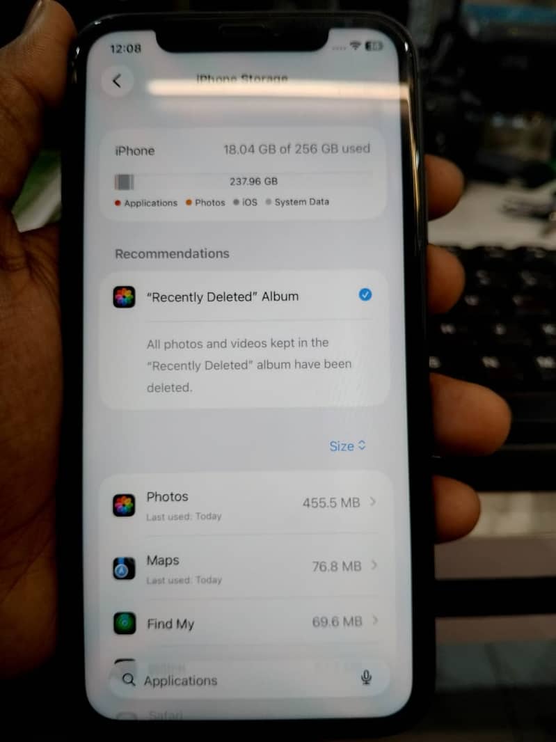 Apple iPhone 11 3