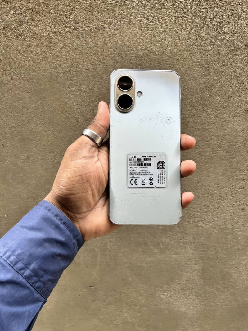 Tecno Spark Go 2 1