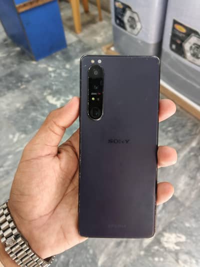 Sony 1 III