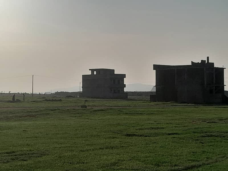 5 marla solid plot/C-Block/Faisal Hills 4