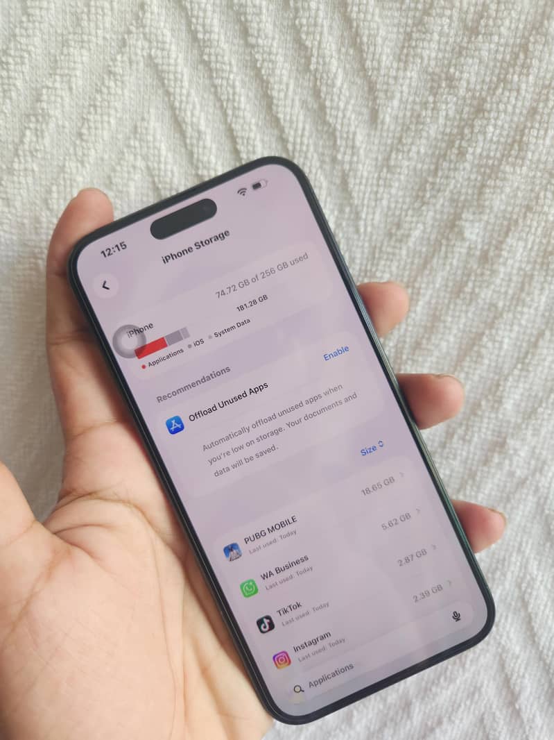 Apple iPhone 15 Pro Max 6
