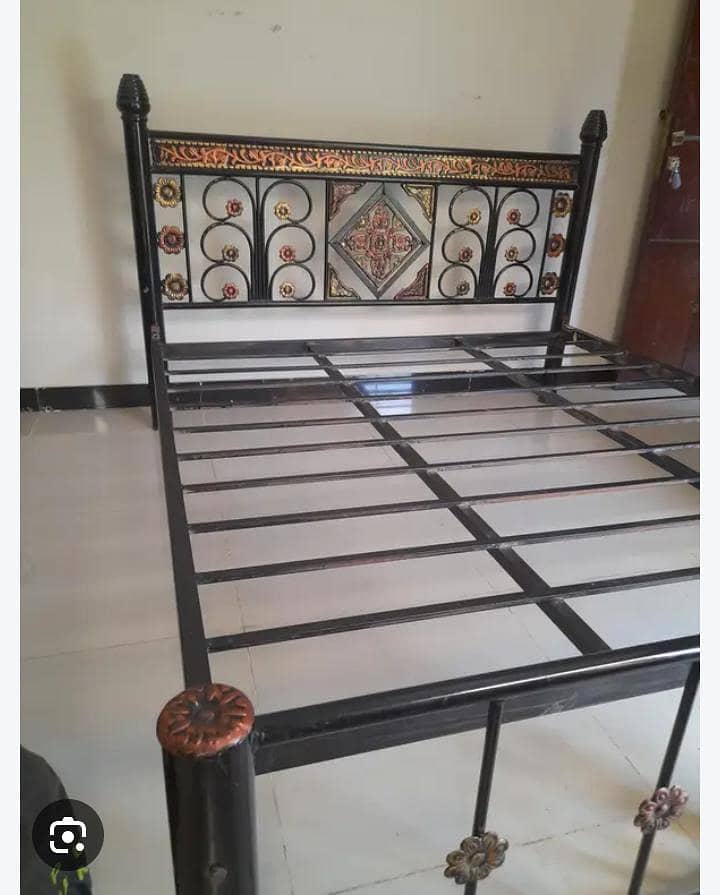 iron double bed 0