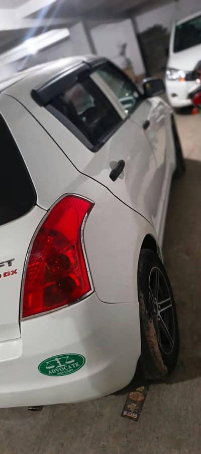 Suzuki Swift 2015