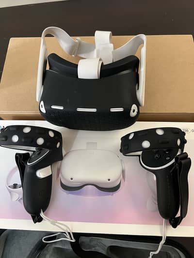 Meta Quest 2 256GB VR Headset – Complete Box + Unused Accessories