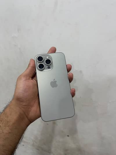 Apple iPhone 15 Pro Max factory