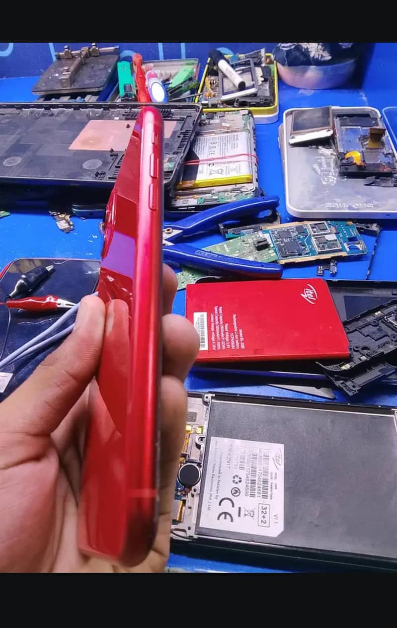Apple iPhone 11 2