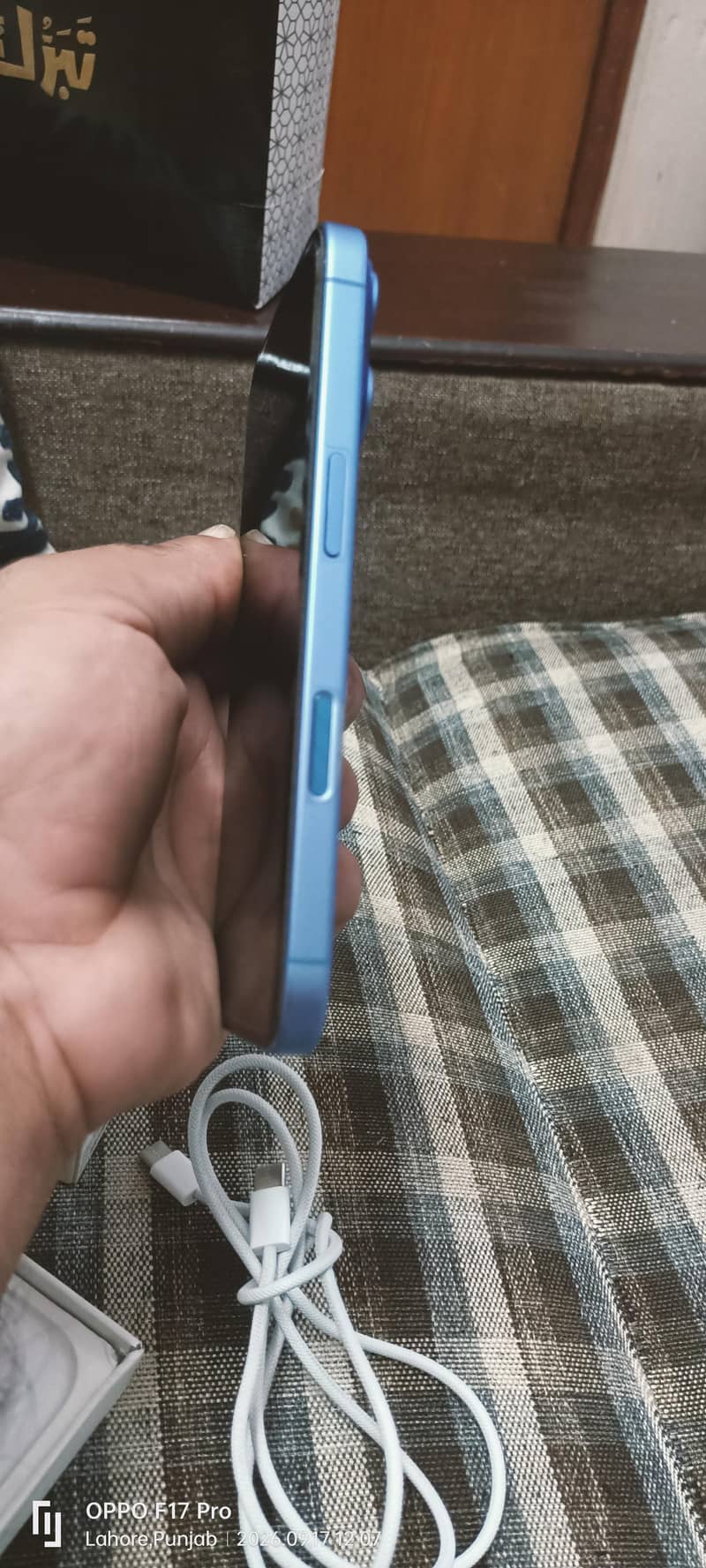 Apple iPhone 16 1