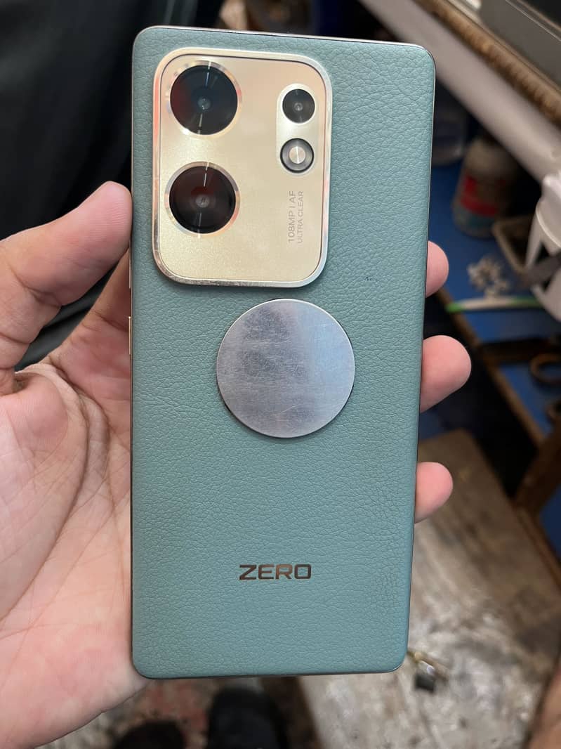 Infinix Zero 30 3