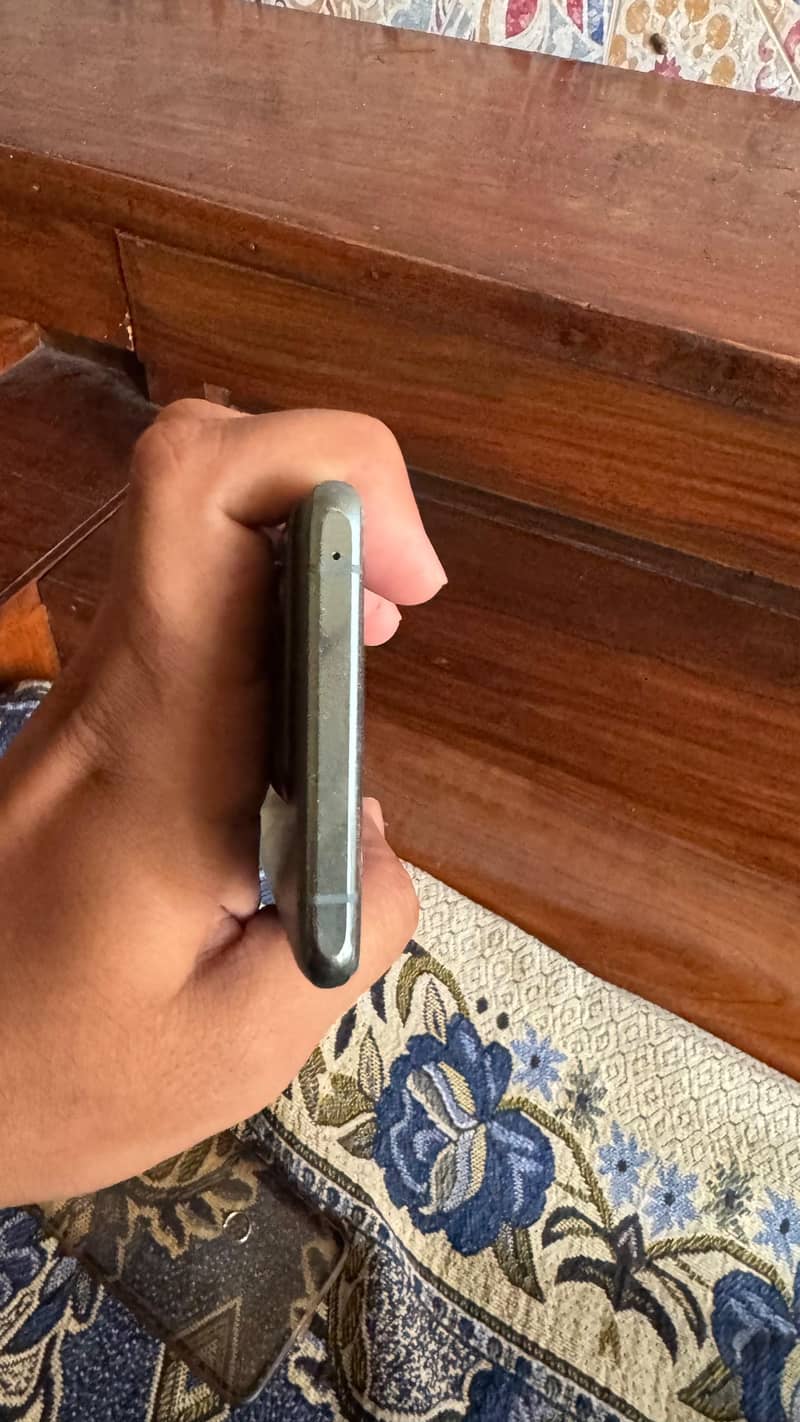 One Plus 10 Pro 3