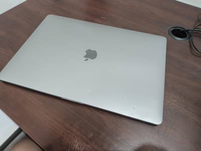 Apple Macbook pro 2017