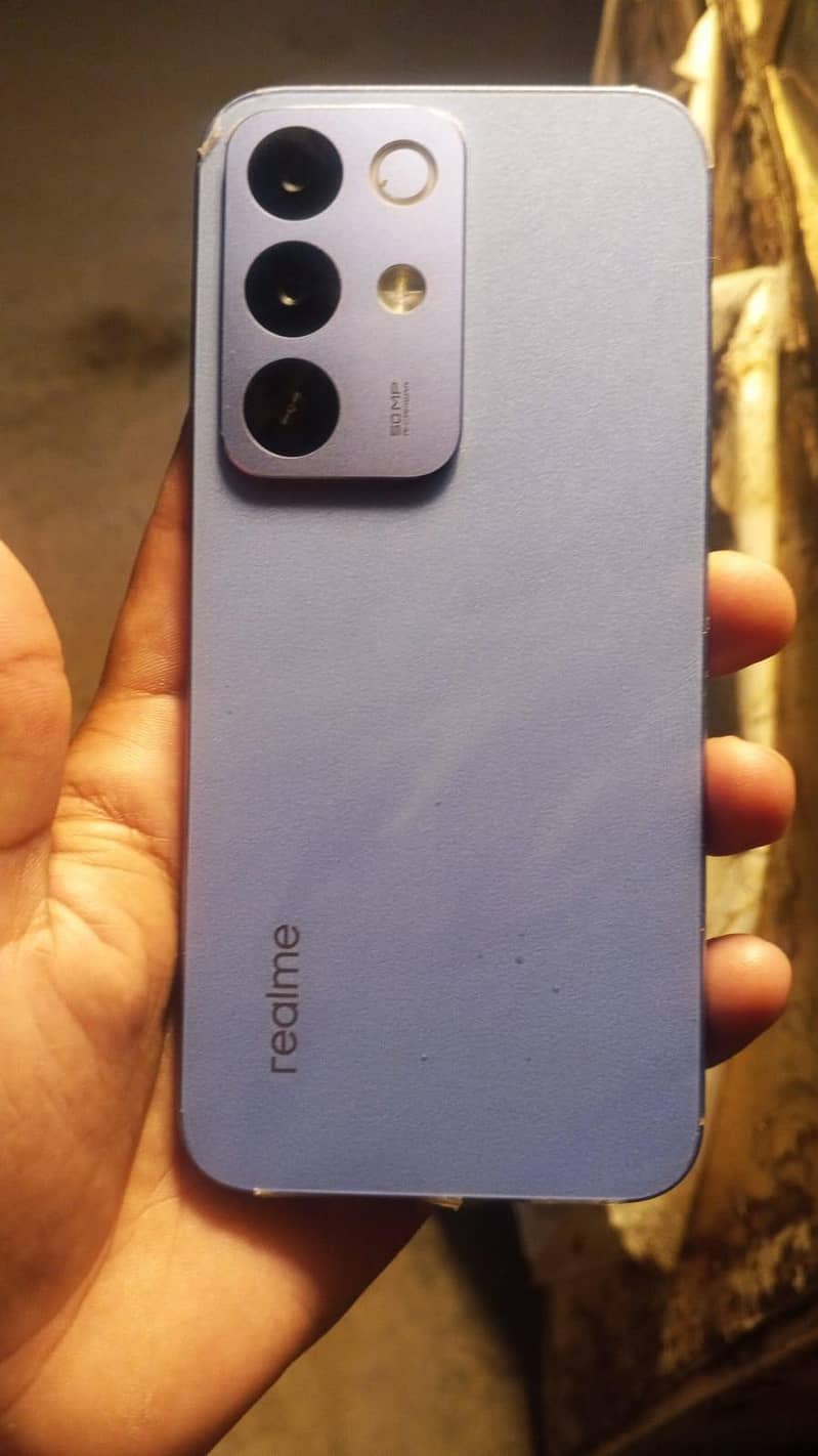 Realme c85 1