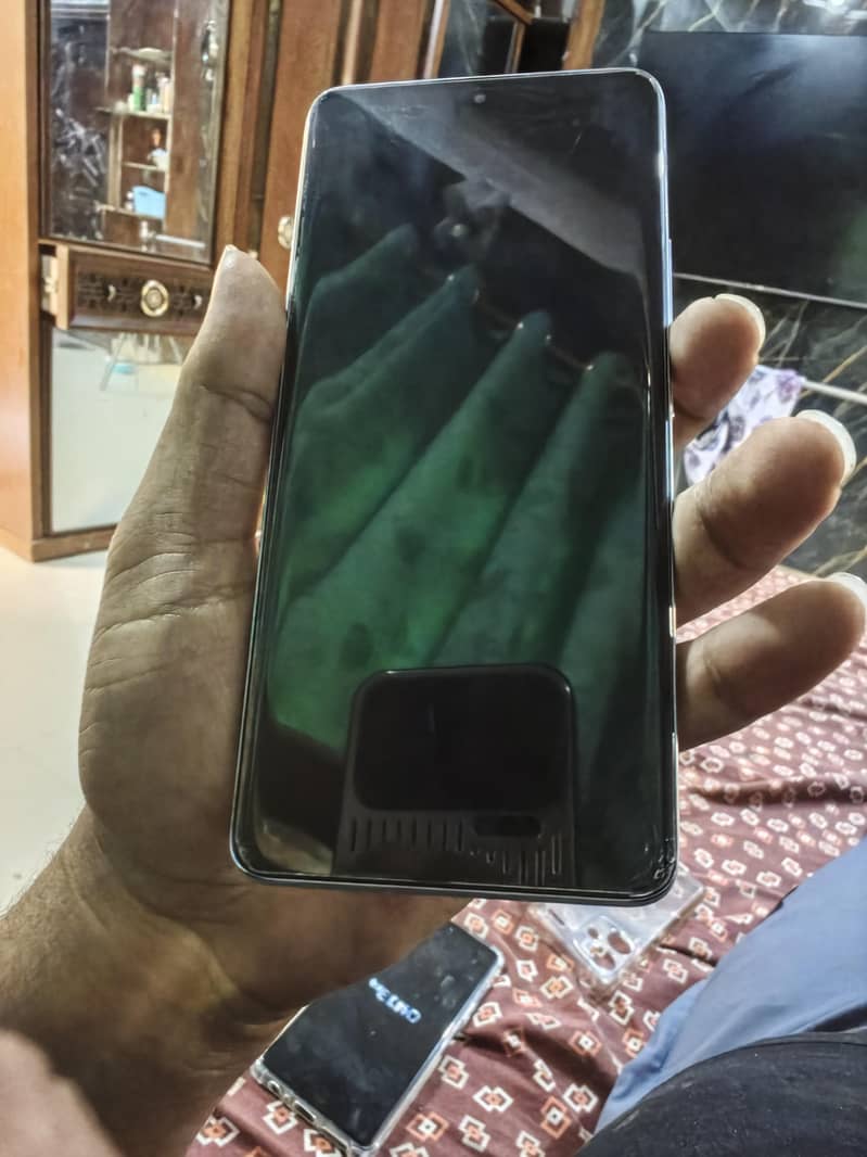 Xiaomi Redmi Note 13 Pro Plus 6
