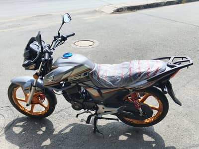 Honda cb 150f