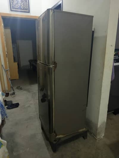 PEL Refrigerator (Fridge) FOR SALE