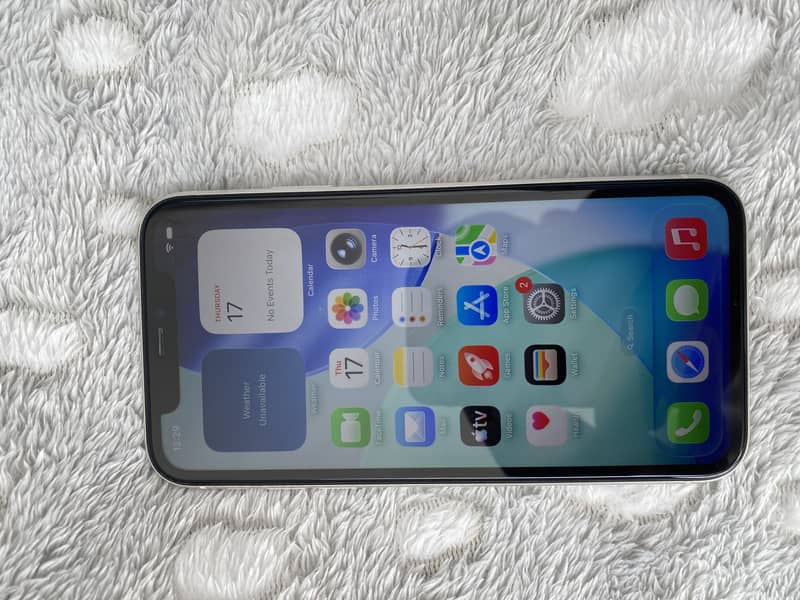 Apple iPhone 11 0