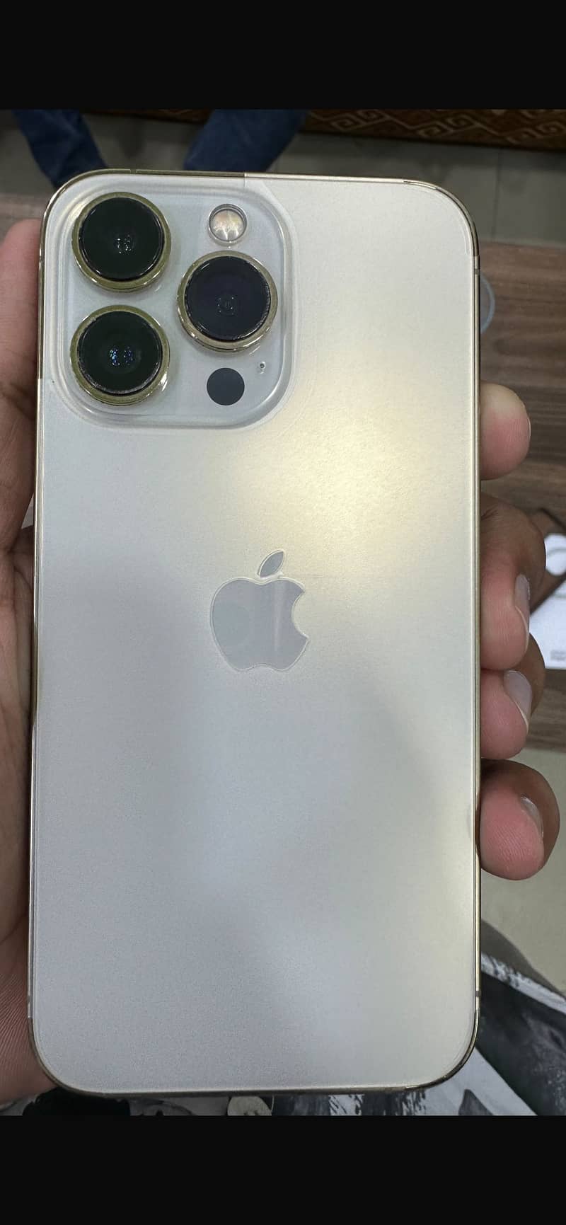 Apple iPhone 13 Pro 3