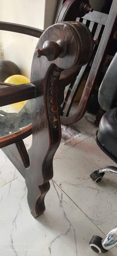 Complete Dining Table With Six Chair Available