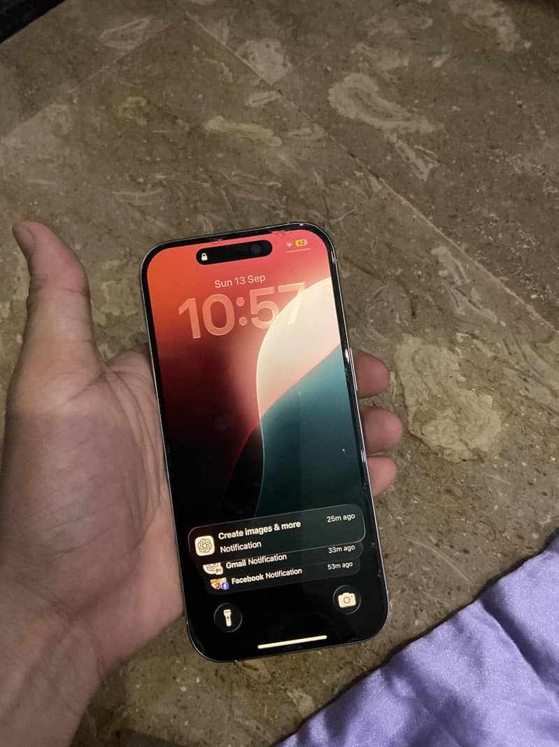 Iphone 16 pro 0