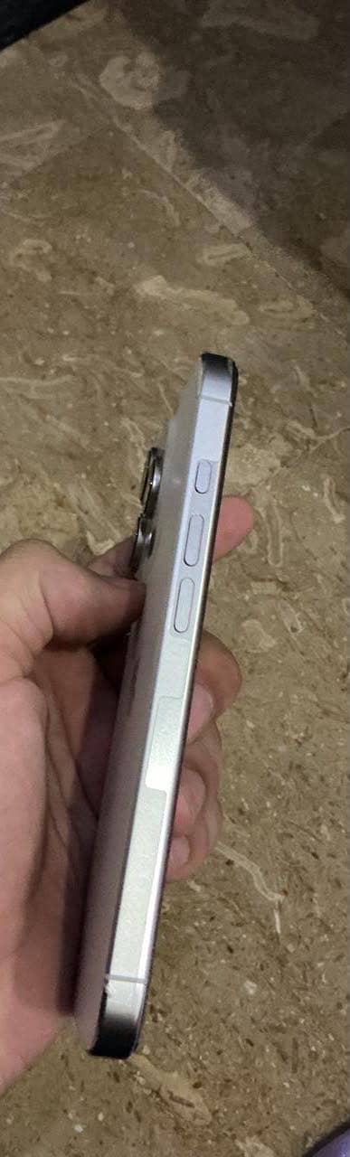 Iphone 16 pro 2