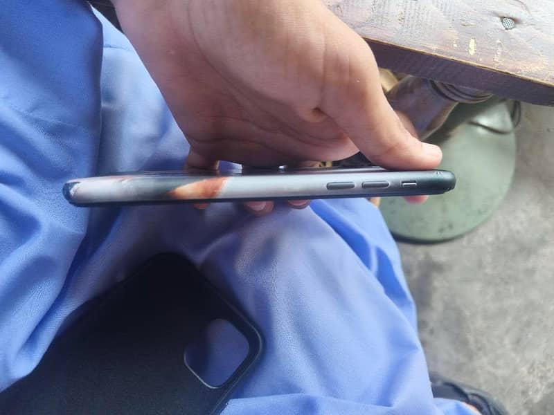 Apple iPhone 11 1
