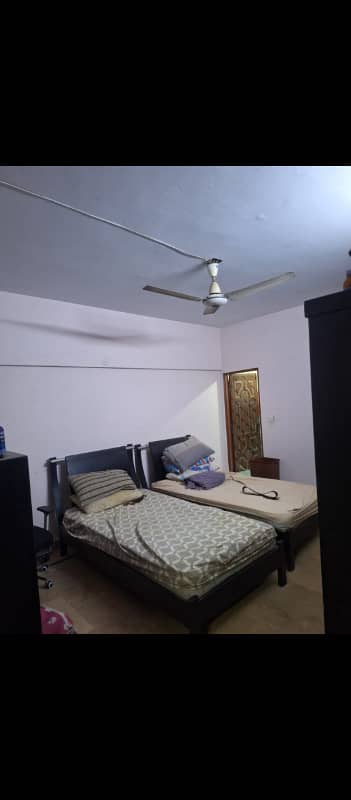 BLOCK -L BEAUTIFUL 03 BED D D FIRST FLOOR NORTH NAZIMABAD
