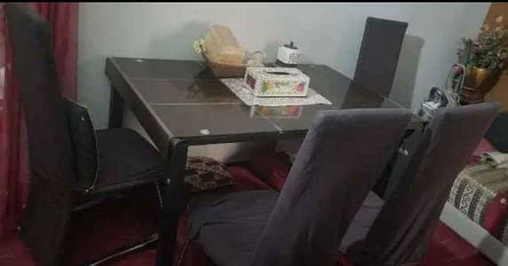 Dinning Table With Four Chairs