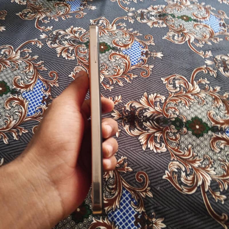 Infinix note 30pro 4