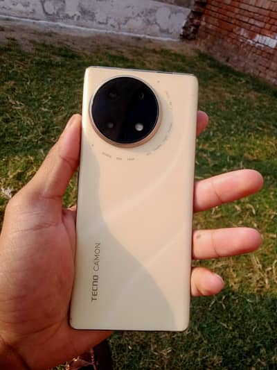 Tecno CAMON 30S