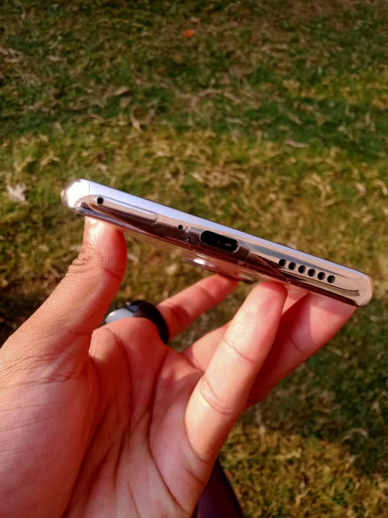 Tecno CAMON 30S 3