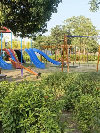 5 Marla Residential Plot for Sale in Dream Gardens Lahore