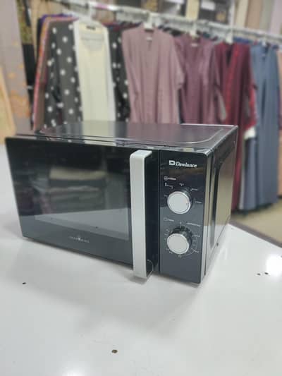 Microwave oven for SALE. .