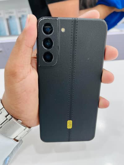 Samsung Mobile S22 Plus