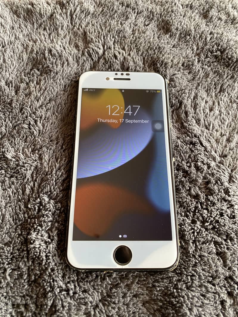 Apple iPhone 7 1