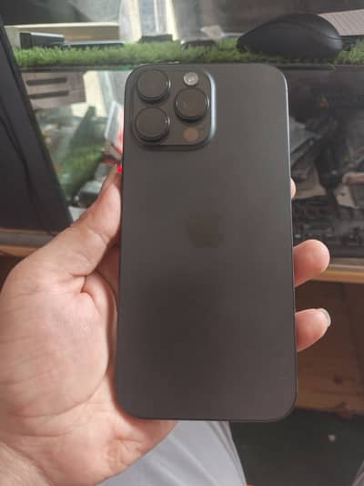 Apple iPhone 16 Pro Max
