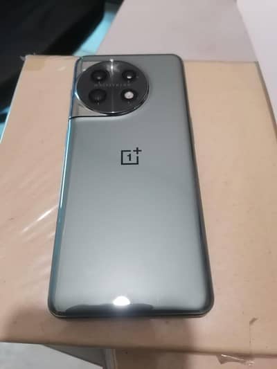One Plus 11 5g