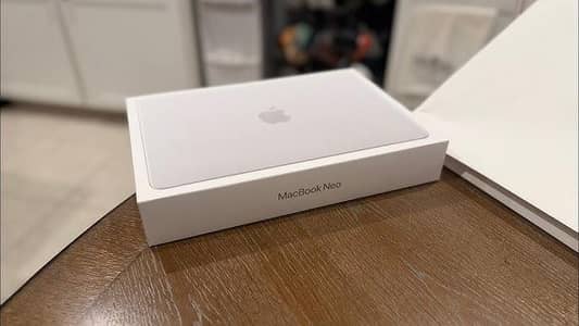 Macbook Neo 13" (8/256) Box Pack/Sealed