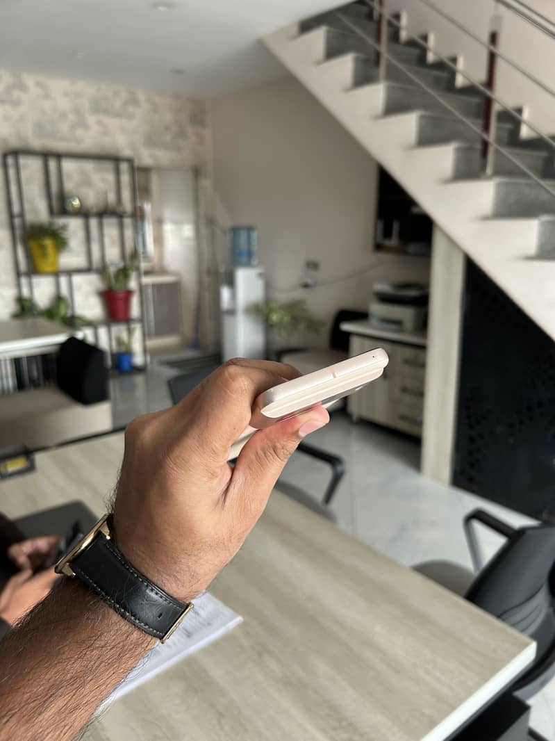 Google Pixel 8 1