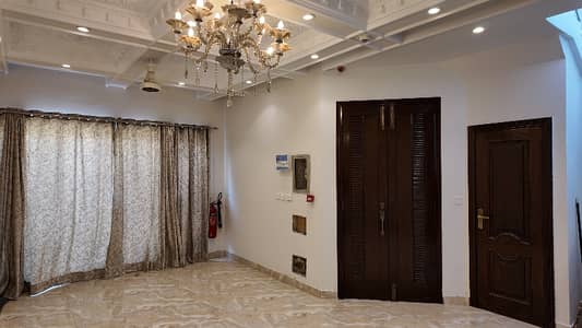 Fair-Priced Prime Location 1 Kanal House Available In DHA Phase 6