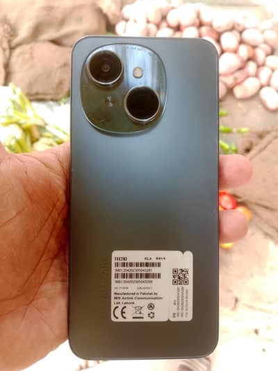 Tecno Spark Go 1 full box 4+4 64 Cadition 10/10 mobile bilkul hai