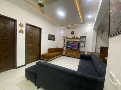 Elegant & Luxurious 10 Marla House Ready for Possession Lahore.