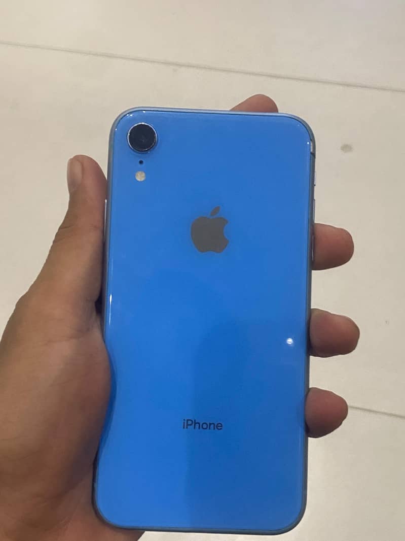 Apple iPhone XR 3
