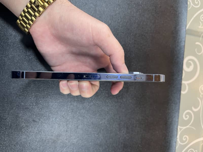 Iphone 13 pro max bypass 1