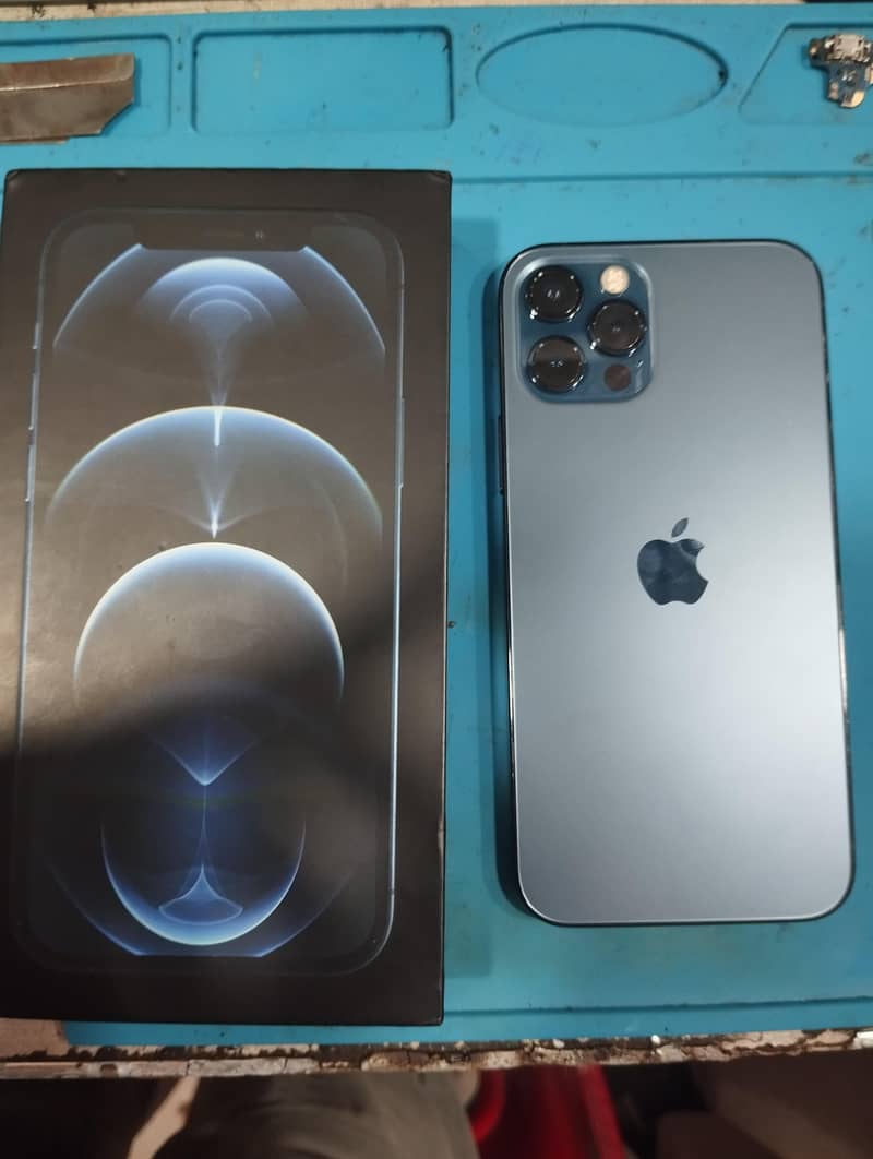 Apple iPhone 12 Pro 1