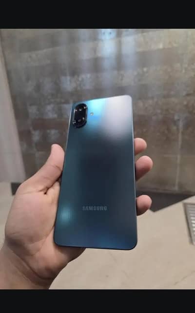 Samsung Mobile A07 for sale