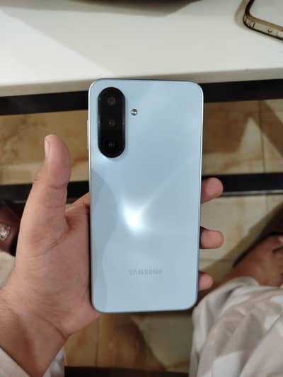 Samsung galaxy a17 8/256 4g variant